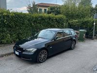 Usata BMW 330 231 CV (169 kW) 2007 Nero Station wagon