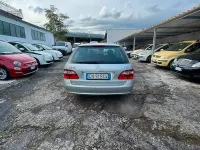 Usata Mercedes E270 Avantgarde 177 CV (130 kW) 2004 Grigio Station wagon