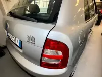 Usata Skoda Fabia Elegance 68 CV (50 kW) 2003 Grigio Berlina