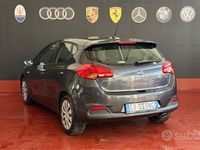 Usata Kia Ceed 90 CV (66 kW) 2014 Nero Utilitaria