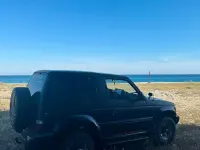 Usata Mitsubishi Pajero 100 CV (73 kW) 1991 Nero SUV
