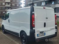 Usata Opel Vivaro 114 CV (83 kW) 2014 Bianco Monovolume