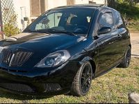 Usata Lancia Ypsilon 105 CV (77 kW) 2008 Nero Utilitaria
