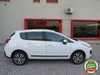 Usata Peugeot 3008 120 CV (88 kW) 2015 Bianco Station wagon
