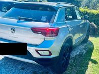Usata VW T-Roc Sportline 110 CV (80 kW) 2023 Argento SUV