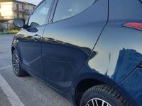 Usata Lancia Ypsilon Platinum 69 CV (50 kW) 2015 Blu Utilitaria