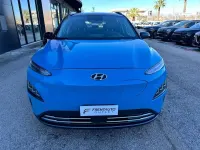 Usata Hyundai Kona 27 kW (38 CV) 2021 Bicolor SUV