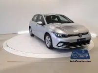 Usata VW Golf VIII Life 150 CV (110 kW) 2020 Argento Berlina