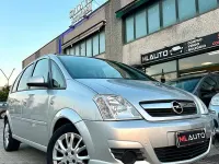 Usata Opel Meriva Cosmo 90 CV (66 kW) 2009 Grigio Monovolume