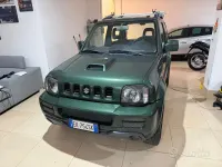 Usata Suzuki Jimny 86 CV (63 kW) 2011 Verde SUV