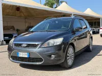 Usata Ford Focus 145 CV (106 kW) 2009 Grigio Station wagon