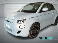 Usata Fiat 500e La Prima 42 kW (58 CV) 2021 Celestial blue Berlina