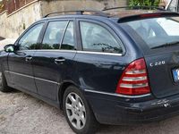 Usata Mercedes C220 Elegance 150 CV (110 kW) 2005 Station wagon