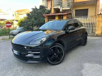 Usata Porsche Macan 245 CV (180 kW) 2020 Nero total black SUV