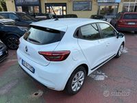 Usata Renault Clio V 72 CV (52 kW) 2021 Bianco Berlina
