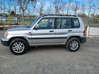 Usata Mitsubishi Pajero 129 CV (94 kW) 2001 Argento SUV