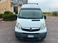 Usata Opel Vivaro 114 CV (83 kW) 2007 Bianco Monovolume