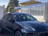 Usata Porsche Macan Turbo Performance Package 441 CV (324 kW) 2017 Nero SUV