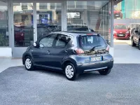 Usata Toyota Aygo 68 CV (50 kW) 2014 Nero Utilitaria