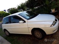 Usata Lancia Ypsilon 2001 Bianco Utilitaria