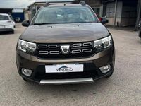 Usata Dacia Sandero Comfort 95 CV (69 kW) 2019 Marrone Berlina