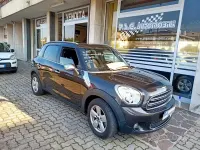 Usata Mini One Countryman 98 CV (72 kW) 2015 Marrone SUV