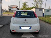 Occasion Fiat Punto Street 95 ch (69 kW) 2017 Blanc Citadine