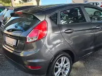 Usata Ford Fiesta 60 CV (44 kW) 2016 Grigio Utilitaria