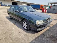 Usata Alfa Romeo 164 145 CV (106 kW) 1988 Verde Berlina