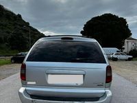 Usata Chrysler Voyager 143 CV (105 kW) 2002 Grigio Monovolume