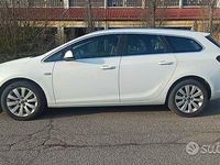 Usata Opel Astra 110 CV (80 kW) 2014 Bianco Station wagon
