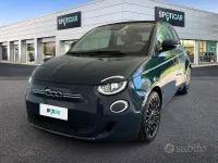 Usata Fiat 500C La Prima 86 kW (118 CV) 2022 Blu/azzurro Cabrio