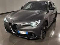 Usata Alfa Romeo Stelvio Ti 209 CV (153 kW) 2020 Grigio scuro SUV