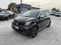 Usata Smart ForFour 71 CV (52 kW) 2015 Nero Utilitaria