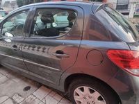 Usata Peugeot 207 73 CV (53 kW) 2012 Berlina