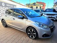 Usata Peugeot 208 Signature Sky 83 CV (61 kW) 2018 Grigio Utilitaria