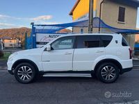 Usata Ssangyong (KGM) Rexton 155 CV (114 kW) 2014 Bianco pastello SUV