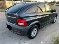 Usata SsangYong Actyon 141 CV (103 kW) 2008 Blu SUV