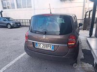 Usata Renault Modus 75 CV (55 kW) 2011 Marrone Monovolume