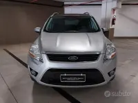 Usata Ford Kuga Titanium 136 CV (100 kW) 2009 Grigio SUV