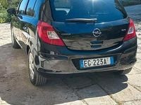 Usata Opel Corsa 75 CV (55 kW) 2010 Nero Utilitaria