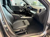 Usata Mercedes GLB200 150 CV (110 kW) 2020 Grigio SUV