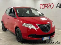 Usata Lancia Ypsilon 69 CV (50 kW) 2014 Rosso Utilitaria