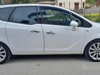 Usata Opel Meriva 2014 Bianco Monovolume