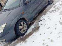 Begagnad Ford Focus 100 HK (73 kW) 2005 Blå Sedan