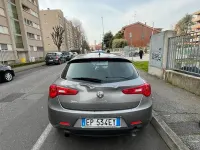 Usata Alfa Romeo Giulietta 120 CV (88 kW) 2012 Utilitaria