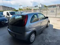 Używany Opel Corsa 60 KM (44 kW) 2006 Szary Hatchback