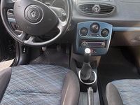 Usata Renault Clio II 105 CV (77 kW) 2007 Utilitaria