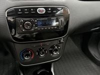 Usata Fiat Punto Lounge 95 CV (69 kW) 2016 Blu Utilitaria