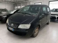 Usata Fiat Idea Active 95 CV (69 kW) 2011 Grigio Monovolume